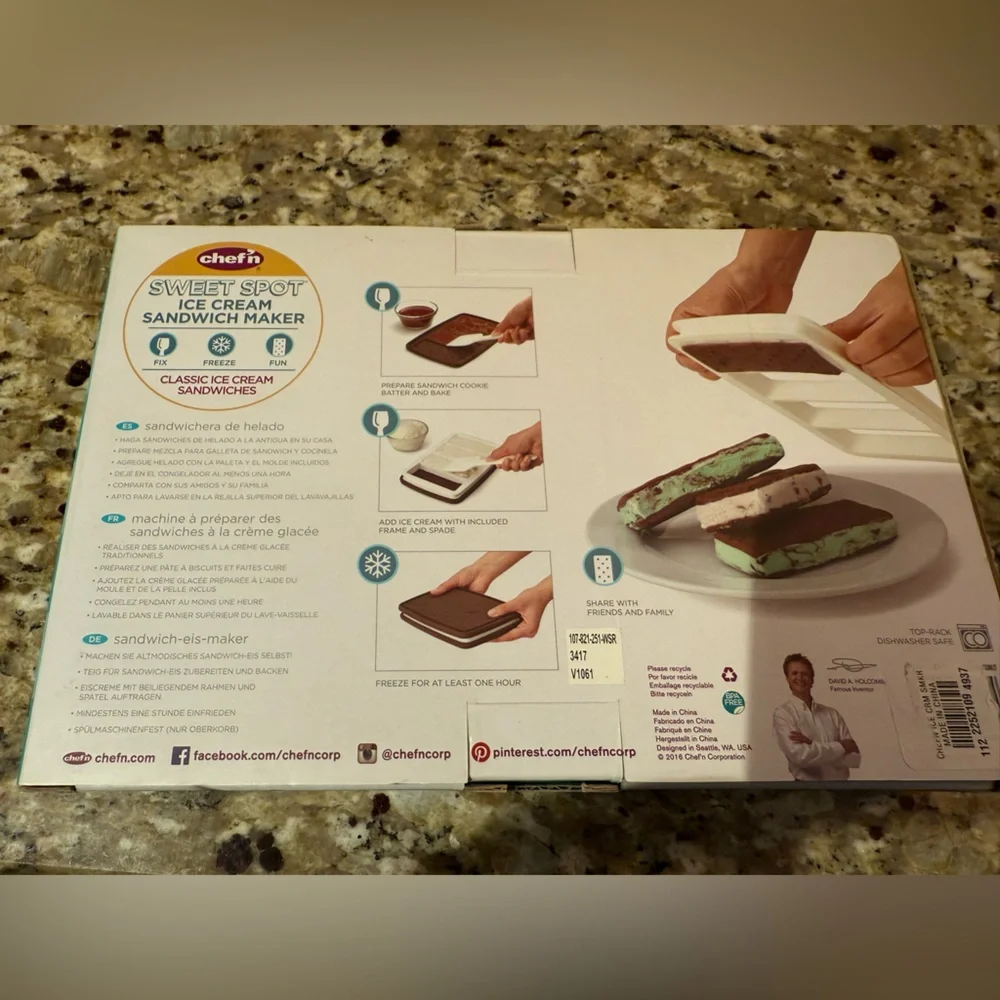 Chef'n Sweet Spot Ice Cream Sandwich Maker - Picture 2 of 2